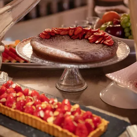 Le Cavendish Hotel 4*