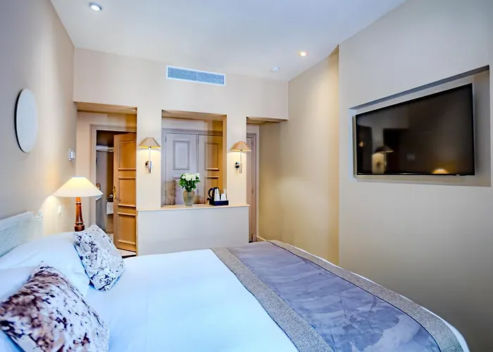 Le Cavendish 4* Cannes