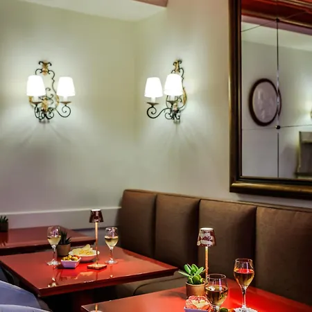 Le Cavendish