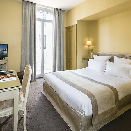 Szálloda Le Cavendish 4*