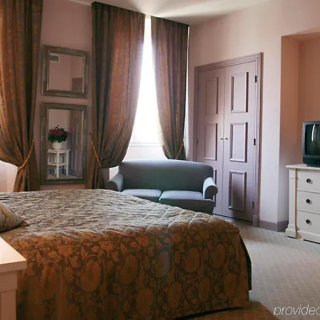 Le Cavendish Hotell 4*