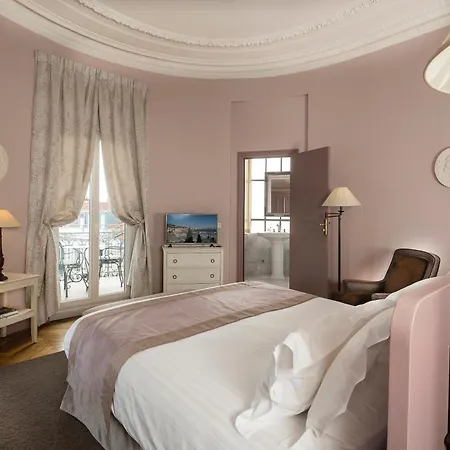 Le Cavendish 4* Κάννες