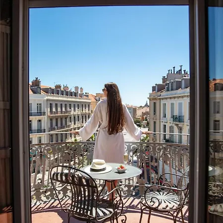 Hotell Le Cavendish 4*