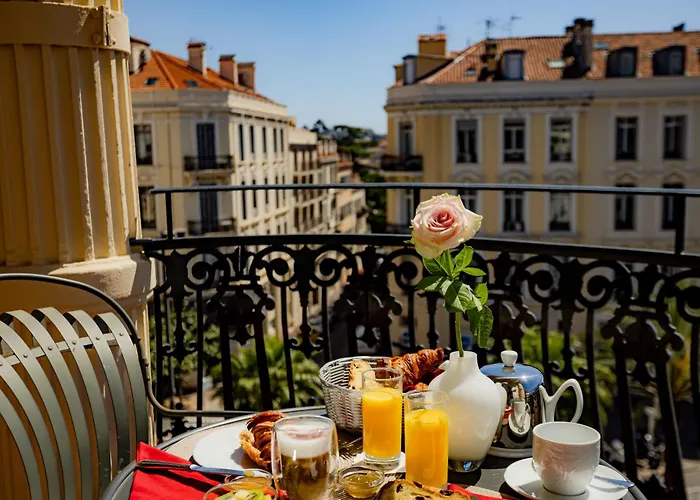 ホテル ル カヴァンディッシュ 4*